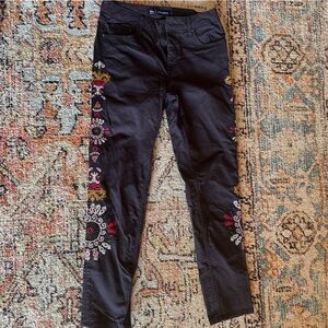 Boden Grey Embroidered Skinny Jeans